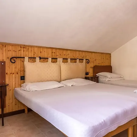 - Bormio - Livigno - Santa Caterina - Stelvio Hostel