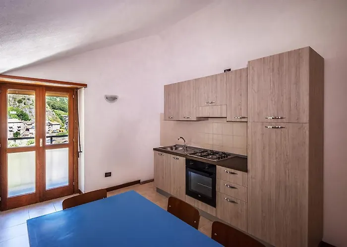 - Bormio - Livigno - Santa Caterina - Stelvio *