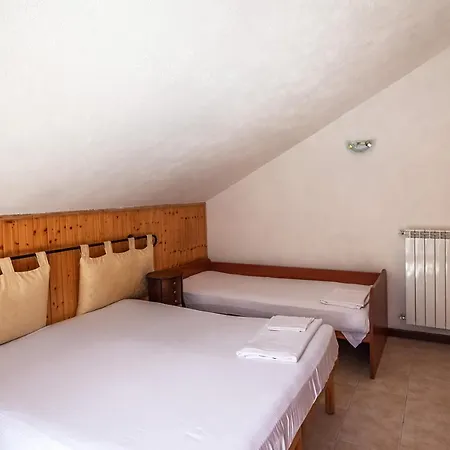 - Bormio - Livigno - Santa Caterina - Stelvio Hostel Sondalo